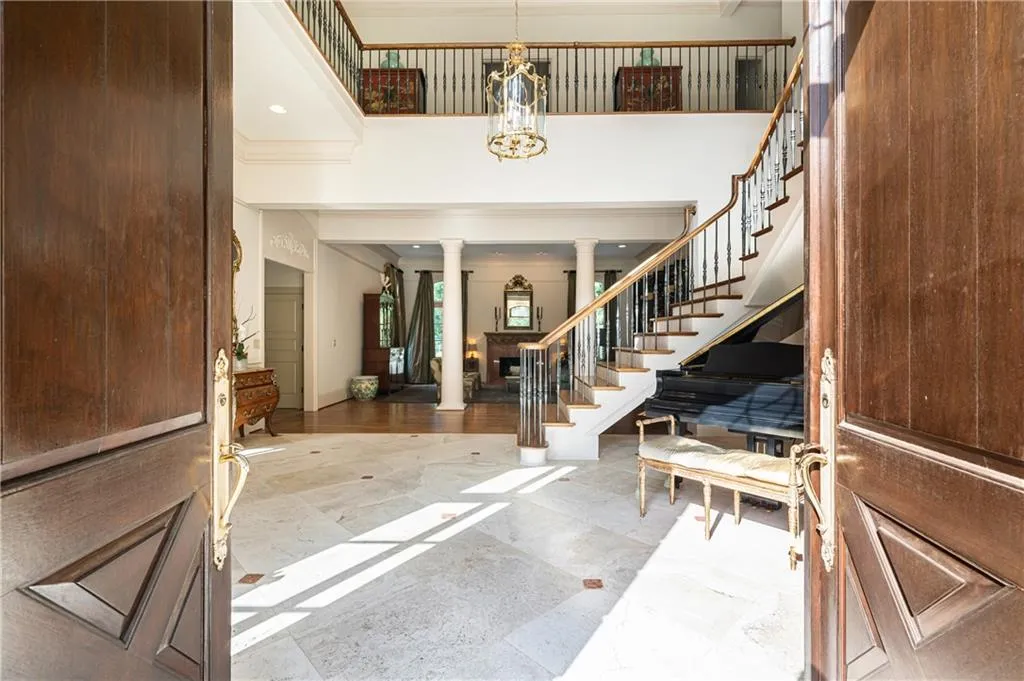 4778 Northside Drive Nw, Atlanta, Georgia 30327, 6 Bedrooms Bedrooms, ,6 BathroomsBathrooms,Residential,Sold,4778 Northside Drive Nw,6779596