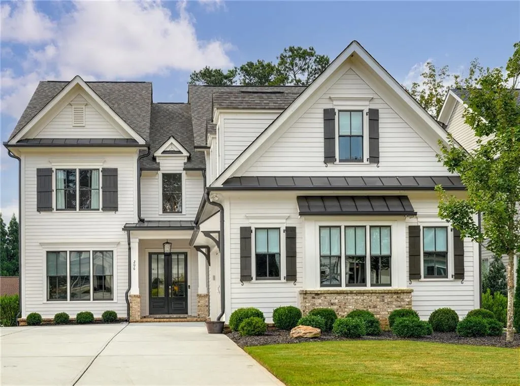 Welcome to 206 Belle Lane!