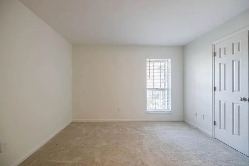 436 Granville Court Unit 436, Sandy Springs, Georgia 30328, 2 Bedrooms Bedrooms, ,2 BathroomsBathrooms,Residential,Sold,436 Granville Court Unit 436,7192829