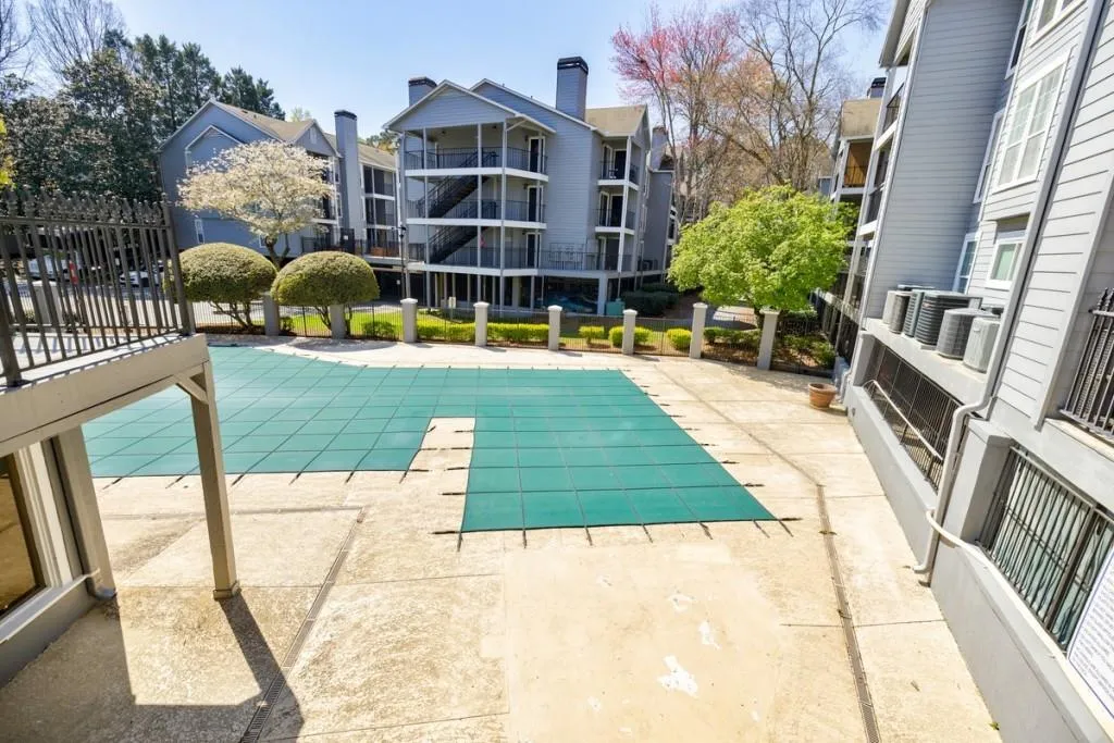 436 Granville Court Unit 436, Sandy Springs, Georgia 30328, 2 Bedrooms Bedrooms, ,2 BathroomsBathrooms,Residential,Sold,436 Granville Court Unit 436,7192829