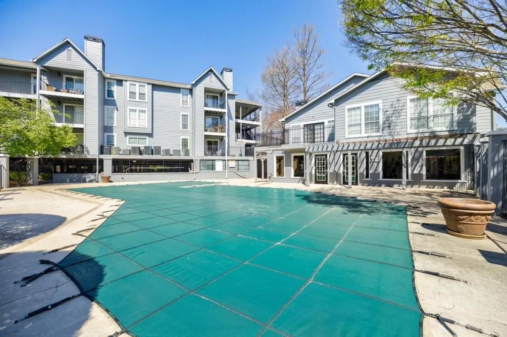 436 Granville Court Unit 436, Sandy Springs, Georgia 30328, 2 Bedrooms Bedrooms, ,2 BathroomsBathrooms,Residential,Sold,436 Granville Court Unit 436,7192829
