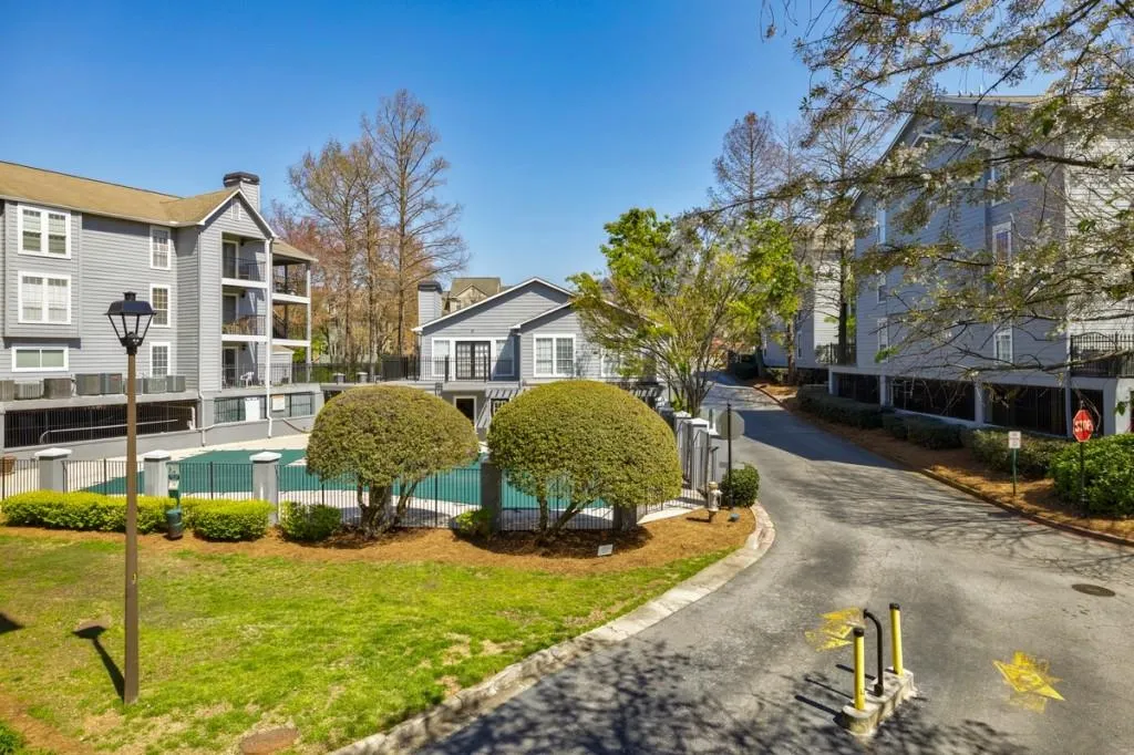 436 Granville Court Unit 436, Sandy Springs, Georgia 30328, 2 Bedrooms Bedrooms, ,2 BathroomsBathrooms,Residential,Sold,436 Granville Court Unit 436,7192829