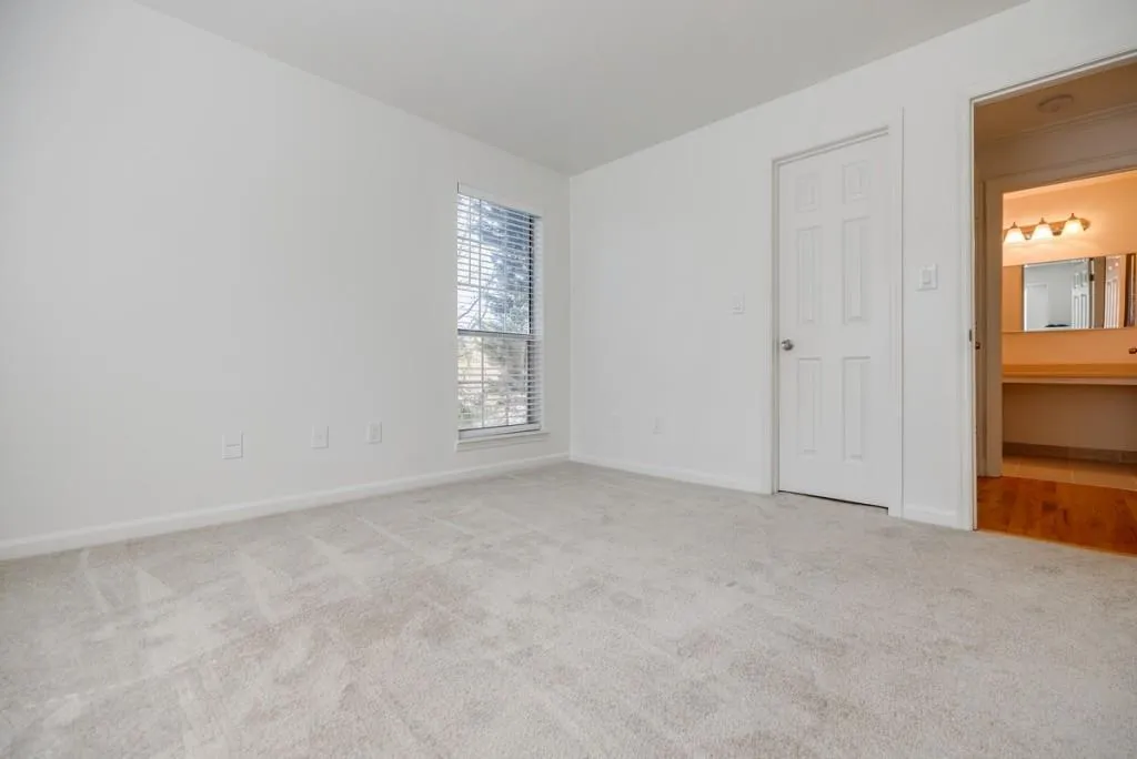 436 Granville Court Unit 436, Sandy Springs, Georgia 30328, 2 Bedrooms Bedrooms, ,2 BathroomsBathrooms,Residential,Sold,436 Granville Court Unit 436,7192829