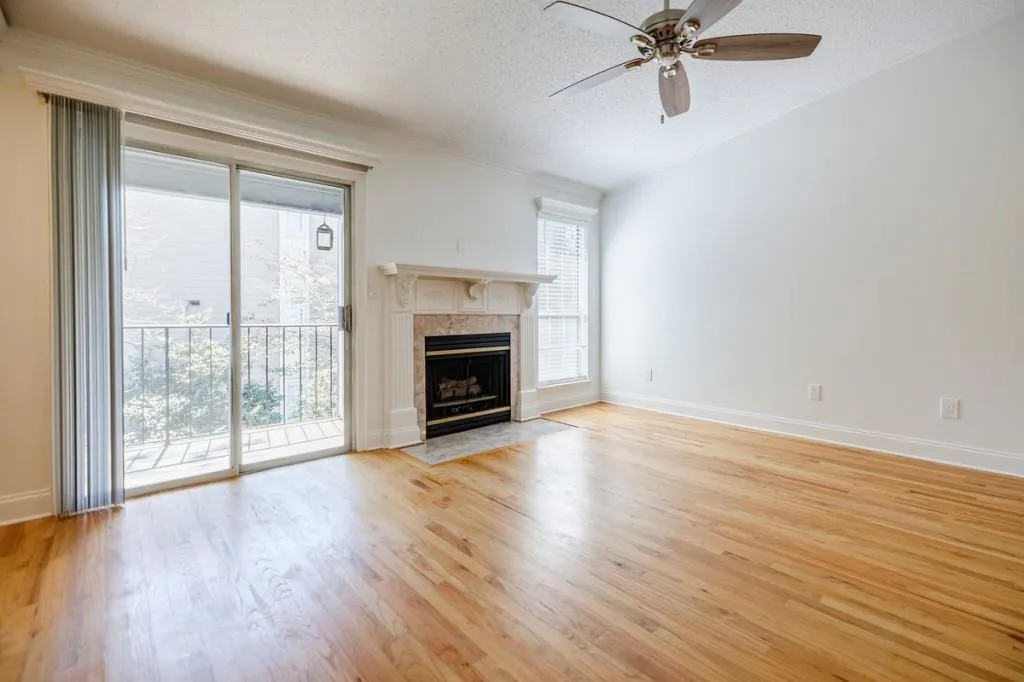 436 Granville Court Unit 436, Sandy Springs, Georgia 30328, 2 Bedrooms Bedrooms, ,2 BathroomsBathrooms,Residential,Sold,436 Granville Court Unit 436,7192829