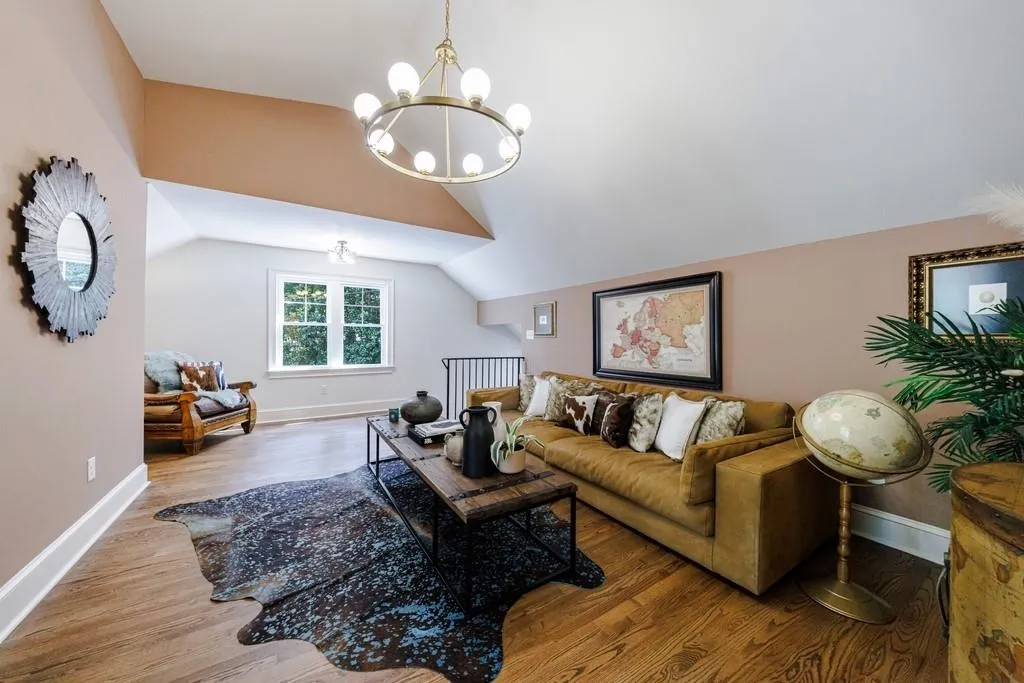 3201 Teton Drive Se, Atlanta, Georgia 30339, 6 Bedrooms Bedrooms, ,6 BathroomsBathrooms,Residential,For Sale,3201 Teton Drive Se,7642398