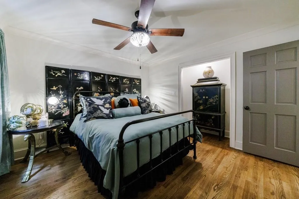 3201 Teton Drive Se, Atlanta, Georgia 30339, 6 Bedrooms Bedrooms, ,6 BathroomsBathrooms,Residential,For Sale,3201 Teton Drive Se,7642398