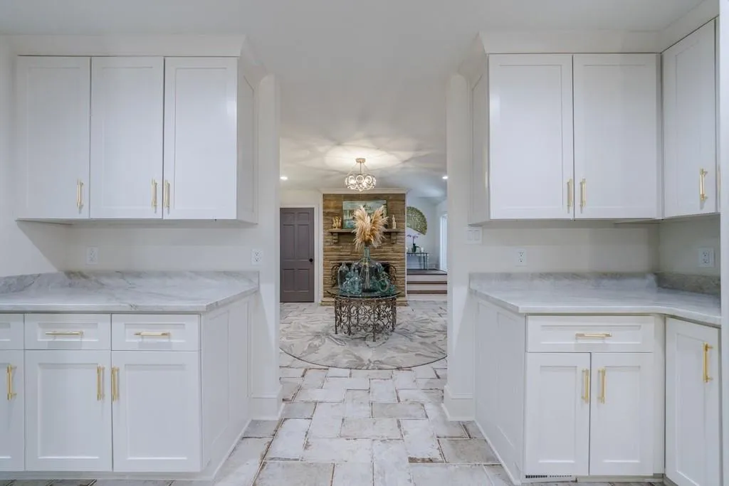3201 Teton Drive Se, Atlanta, Georgia 30339, 6 Bedrooms Bedrooms, ,6 BathroomsBathrooms,Residential,For Sale,3201 Teton Drive Se,7642398