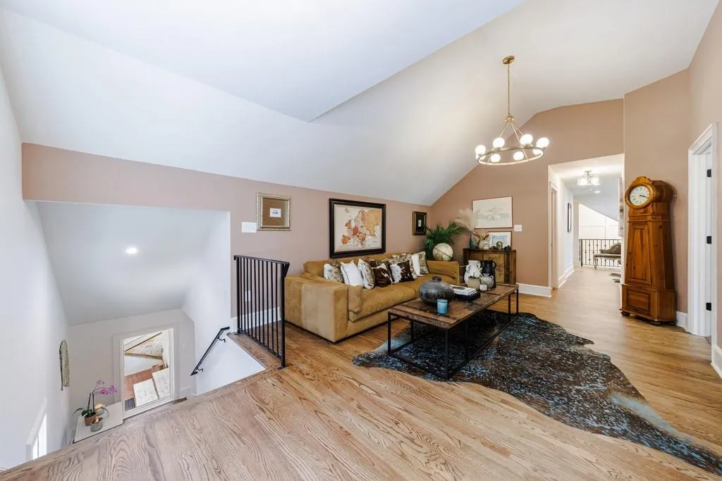 3201 Teton Drive Se, Atlanta, Georgia 30339, 6 Bedrooms Bedrooms, ,6 BathroomsBathrooms,Residential,For Sale,3201 Teton Drive Se,7642398