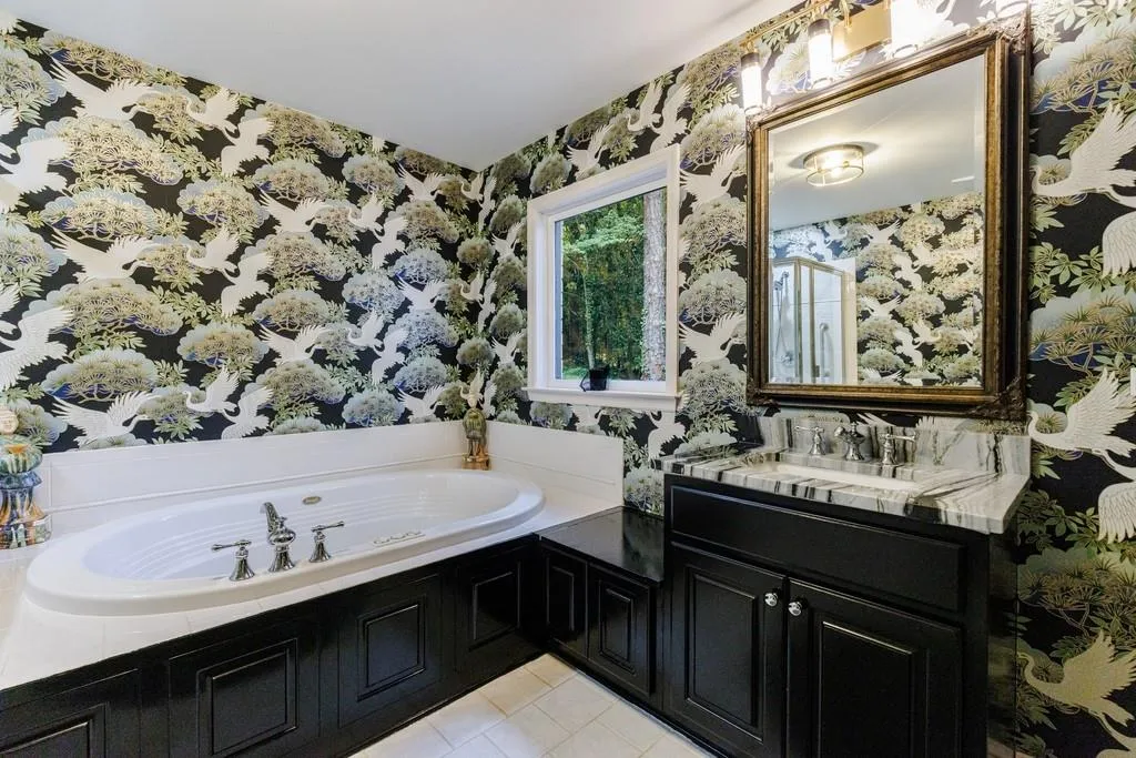 3201 Teton Drive Se, Atlanta, Georgia 30339, 6 Bedrooms Bedrooms, ,6 BathroomsBathrooms,Residential,For Sale,3201 Teton Drive Se,7642398