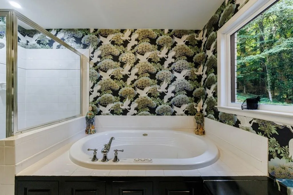 3201 Teton Drive Se, Atlanta, Georgia 30339, 6 Bedrooms Bedrooms, ,6 BathroomsBathrooms,Residential,For Sale,3201 Teton Drive Se,7642398