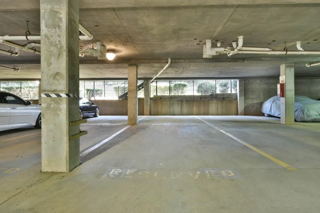117 Granville Court, Atlanta, Georgia 30328, 2 Bedrooms Bedrooms, ,2 BathroomsBathrooms,Residential,Sold,117 Granville Court,6095728