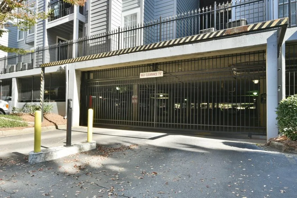 117 Granville Court, Atlanta, Georgia 30328, 2 Bedrooms Bedrooms, ,2 BathroomsBathrooms,Residential,Sold,117 Granville Court,6095728