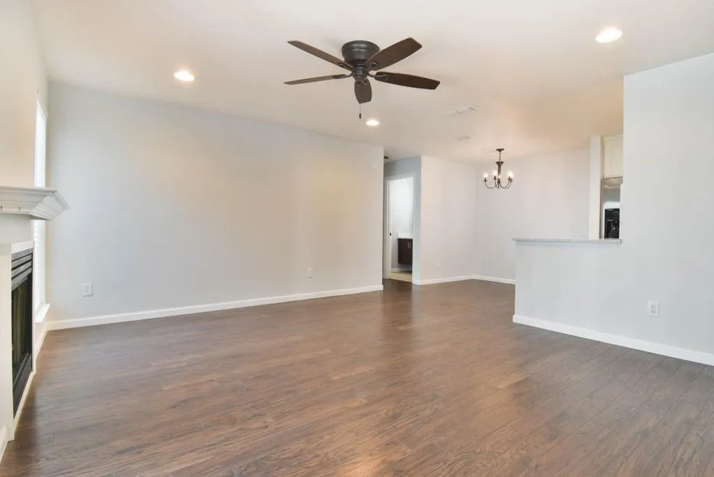 117 Granville Court, Atlanta, Georgia 30328, 2 Bedrooms Bedrooms, ,2 BathroomsBathrooms,Residential,Sold,117 Granville Court,6095728
