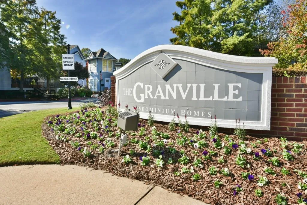 117 Granville Court, Atlanta, Georgia 30328, 2 Bedrooms Bedrooms, ,2 BathroomsBathrooms,Residential,Sold,117 Granville Court,6095728