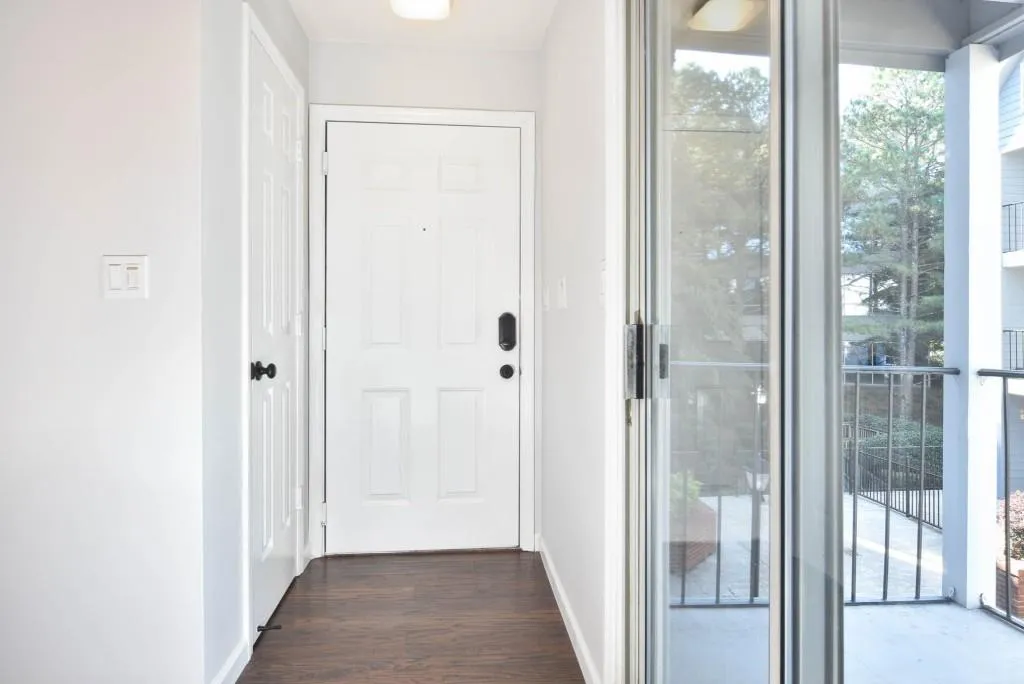 117 Granville Court, Atlanta, Georgia 30328, 2 Bedrooms Bedrooms, ,2 BathroomsBathrooms,Residential,Sold,117 Granville Court,6095728