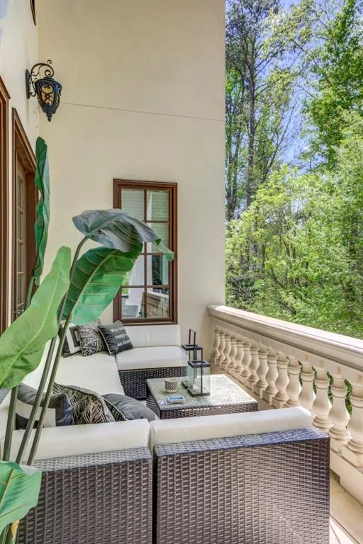 7081 Canonbury Place, Atlanta, Georgia 30328, 6 Bedrooms Bedrooms, ,7 BathroomsBathrooms,Residential,Sold,7081 Canonbury Place,7033288