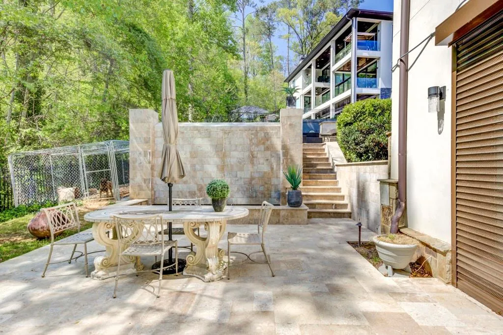 7081 Canonbury Place, Atlanta, Georgia 30328, 6 Bedrooms Bedrooms, ,7 BathroomsBathrooms,Residential,Sold,7081 Canonbury Place,7033288