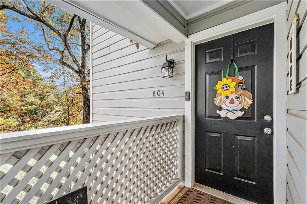 804 Vicksburg Place, Atlanta, Georgia 30350, 3 Bedrooms Bedrooms, ,2 BathroomsBathrooms,Residential,Sold,804 Vicksburg Place,7483835