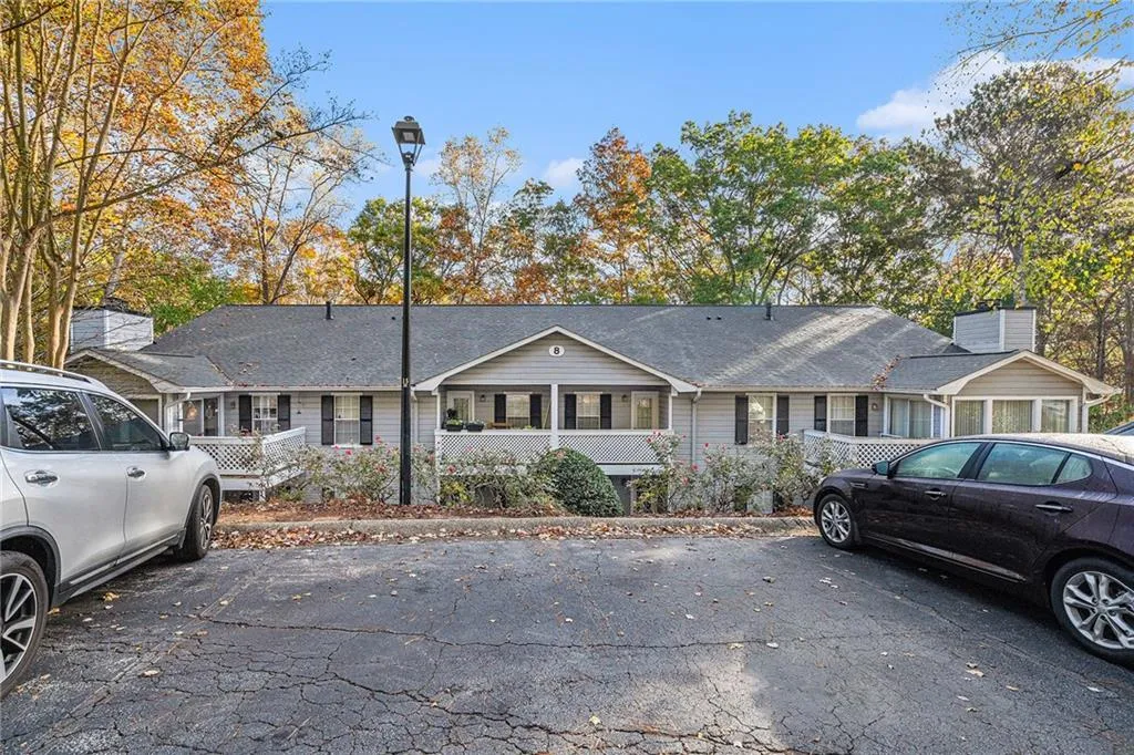 804 Vicksburg Place, Atlanta, Georgia 30350, 3 Bedrooms Bedrooms, ,2 BathroomsBathrooms,Residential,Sold,804 Vicksburg Place,7483835