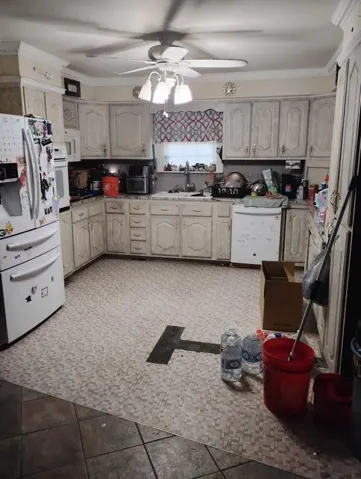 1170