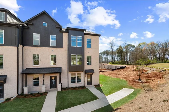 2602 Daybreak Lane, Newnan, Georgia 30265