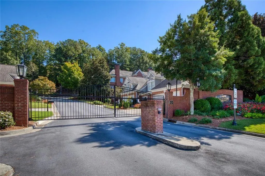 133 Brookview Circle, Sandy Springs, Georgia 30339, 4 Bedrooms Bedrooms, ,2 BathroomsBathrooms,Residential,Sold,133 Brookview Circle,7670763