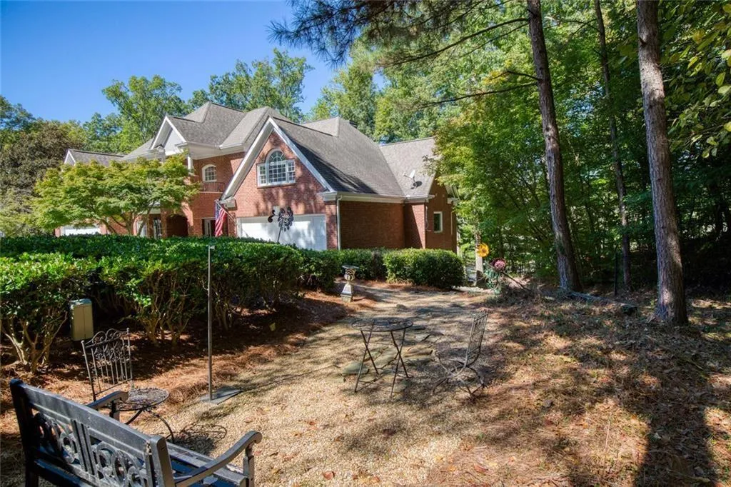 133 Brookview Circle, Sandy Springs, Georgia 30339, 4 Bedrooms Bedrooms, ,2 BathroomsBathrooms,Residential,Sold,133 Brookview Circle,7670763
