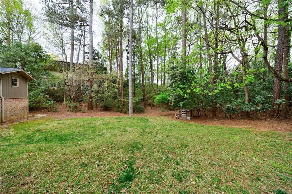 7550 Chaparral Drive, Sandy Springs, Georgia 30350, 4 Bedrooms Bedrooms, ,3 BathroomsBathrooms,Residential,Sold,7550 Chaparral Drive,7367631
