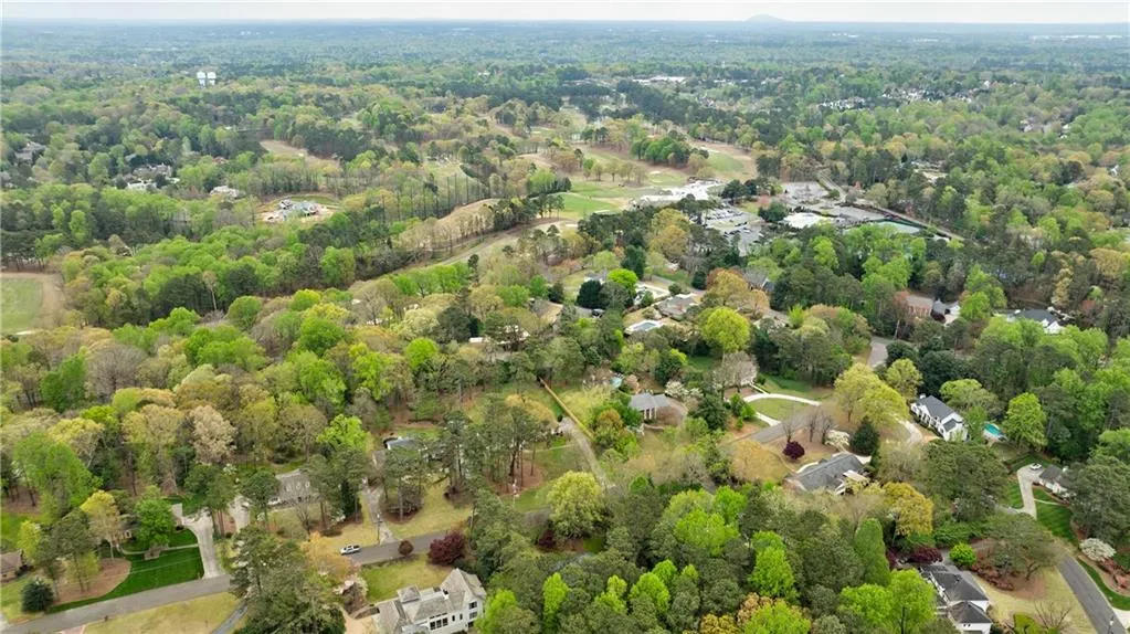 7550 Chaparral Drive, Sandy Springs, Georgia 30350, 4 Bedrooms Bedrooms, ,3 BathroomsBathrooms,Residential,Sold,7550 Chaparral Drive,7367631