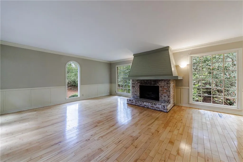 7550 Chaparral Drive, Sandy Springs, Georgia 30350, 4 Bedrooms Bedrooms, ,3 BathroomsBathrooms,Residential,Sold,7550 Chaparral Drive,7367631
