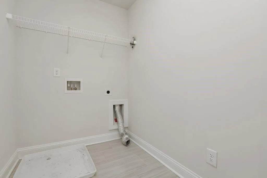 2065 Morrison Avenue, Brookhaven, Georgia 30319, 4 Bedrooms Bedrooms, ,3 BathroomsBathrooms,Residential,For Sale,2065 Morrison Avenue,7619861