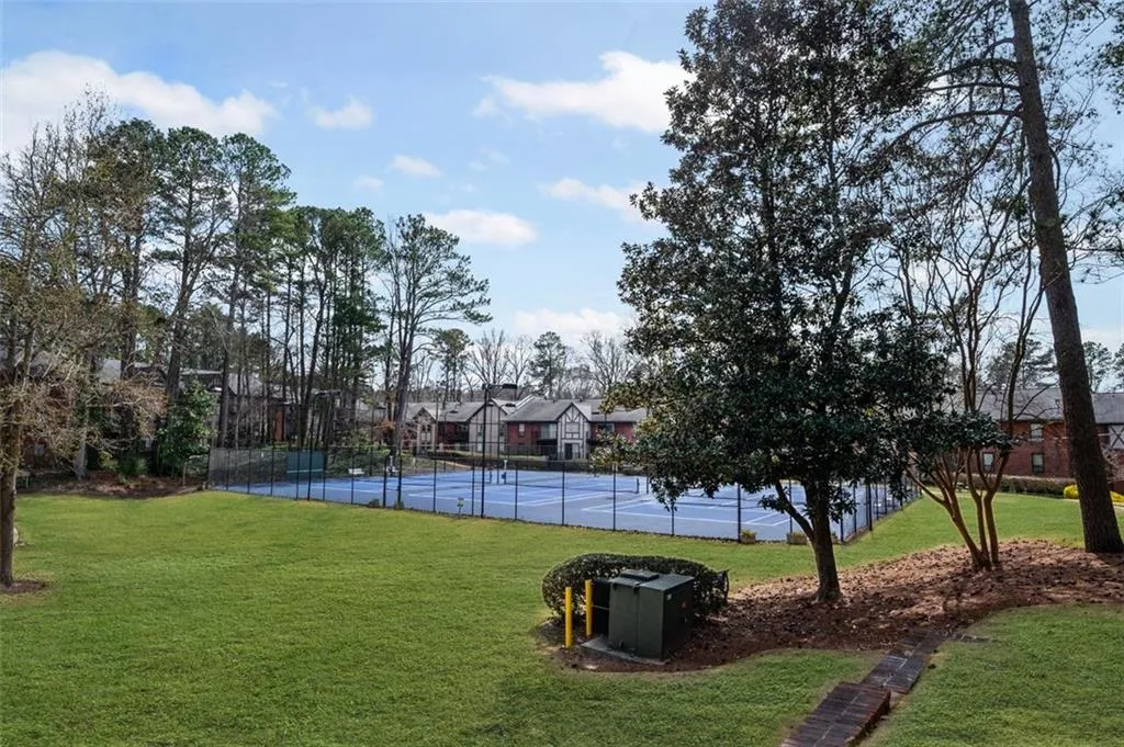 6851 Roswell Road Unit F36, Atlanta, Georgia 30328, 1 Bedroom Bedrooms, ,1 BathroomBathrooms,Residential,Sold,6851 Roswell Road Unit F36,7542144