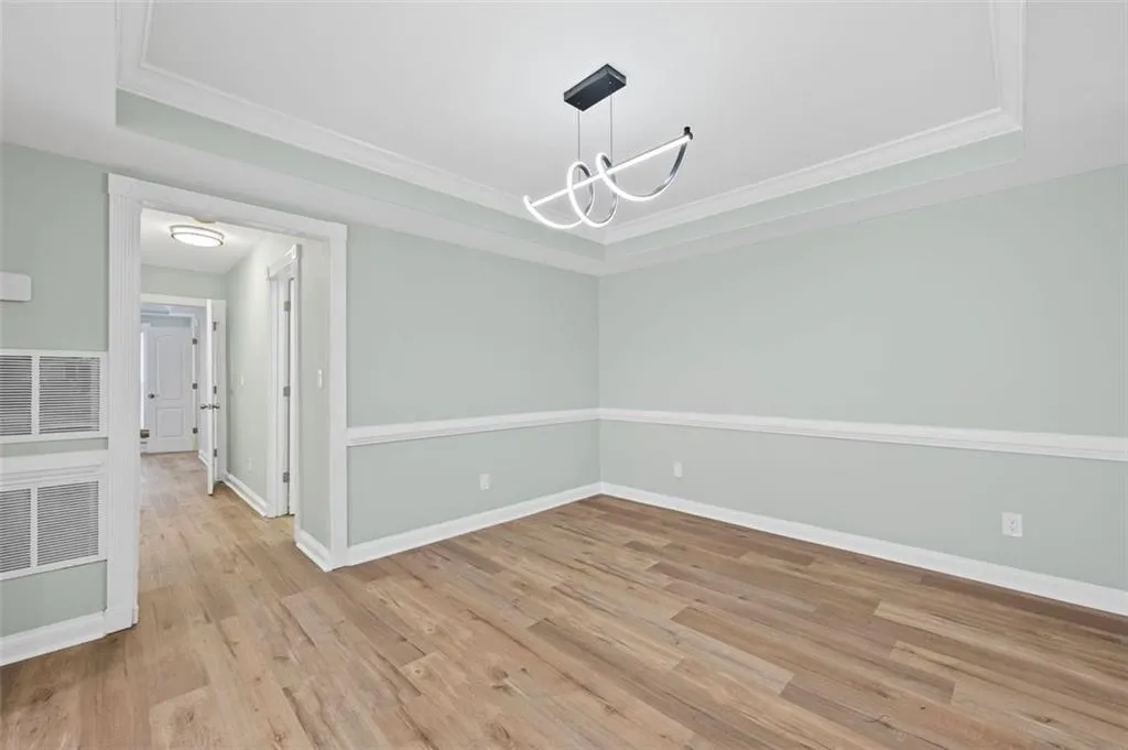 6851 Roswell Road Unit F36, Atlanta, Georgia 30328, 1 Bedroom Bedrooms, ,1 BathroomBathrooms,Residential,Sold,6851 Roswell Road Unit F36,7542144