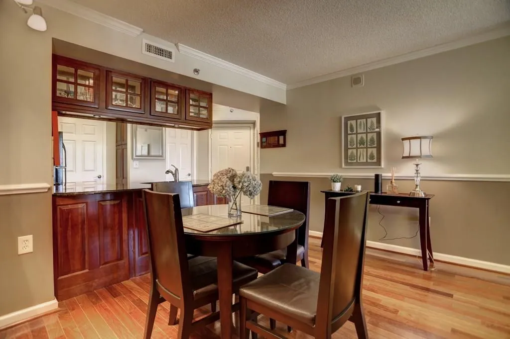 795 Hammond Drive Unit 1513, Atlanta, Georgia 30328, 2 Bedrooms Bedrooms, ,2 BathroomsBathrooms,Residential,Sold,795 Hammond Drive Unit 1513,5758499