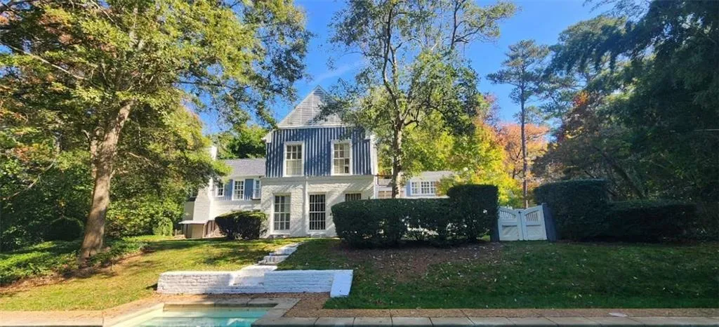499 Johnson Ferry Road Nw, Atlanta, Georgia 30328, 5 Bedrooms Bedrooms, ,5 BathroomsBathrooms,Residential,Sold,499 Johnson Ferry Road Nw,7545939