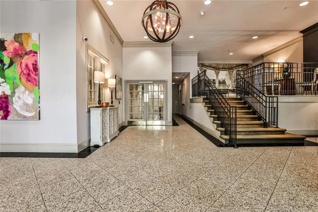 275 13th Street Ne Unit 605, Atlanta, Georgia 30309, 1 Bedroom Bedrooms, ,1 BathroomBathrooms,Residential,For Sale,275 13th Street Ne Unit 605,7573468