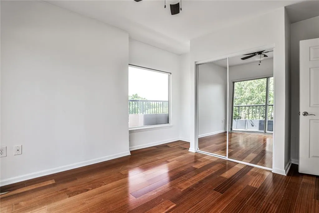 275 13th Street Ne Unit 605, Atlanta, Georgia 30309, 1 Bedroom Bedrooms, ,1 BathroomBathrooms,Residential,For Sale,275 13th Street Ne Unit 605,7573468