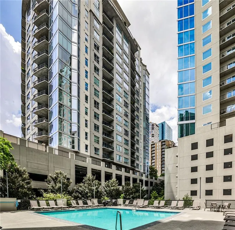 275 13th Street Ne Unit 605, Atlanta, Georgia 30309, 1 Bedroom Bedrooms, ,1 BathroomBathrooms,Residential,For Sale,275 13th Street Ne Unit 605,7573468
