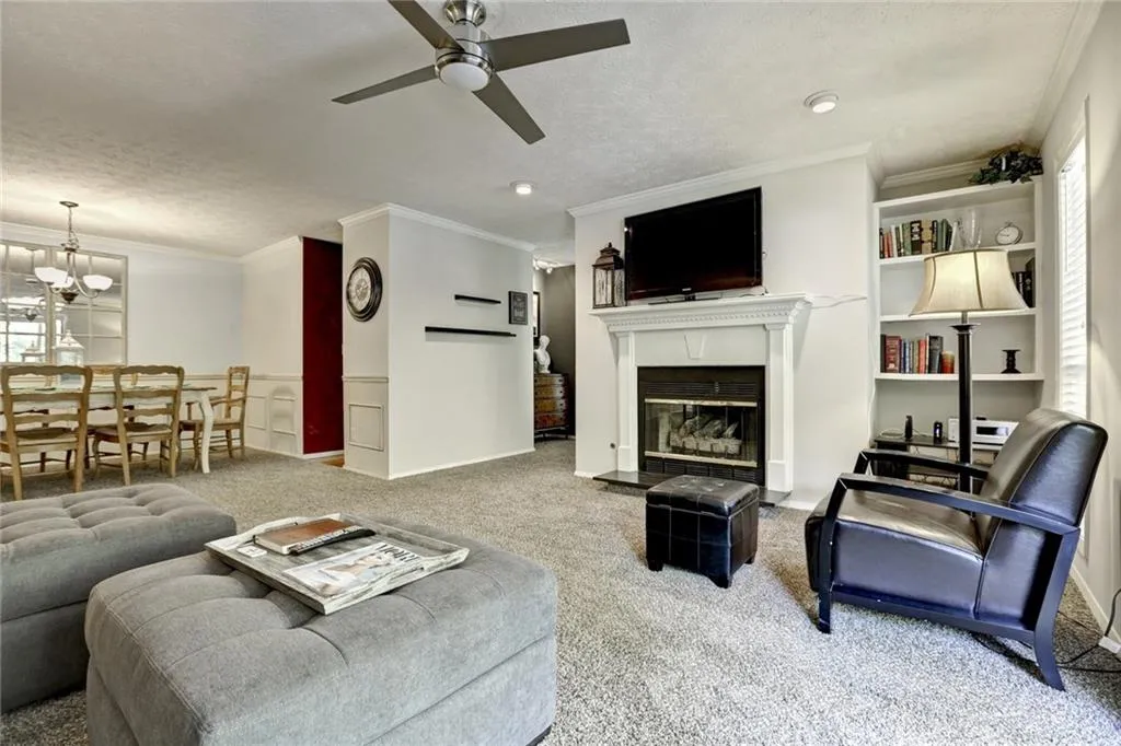1606 Woodcliff Drive Unit 1606, Atlanta, Georgia 30350, 2 Bedrooms Bedrooms, ,2 BathroomsBathrooms,Residential,Sold,1606 Woodcliff Drive Unit 1606,5707290