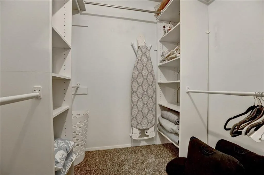 1606 Woodcliff Drive Unit 1606, Atlanta, Georgia 30350, 2 Bedrooms Bedrooms, ,2 BathroomsBathrooms,Residential,Sold,1606 Woodcliff Drive Unit 1606,5707290