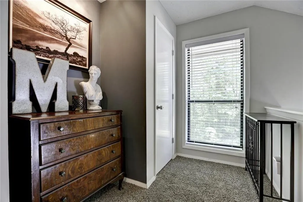 1606 Woodcliff Drive Unit 1606, Atlanta, Georgia 30350, 2 Bedrooms Bedrooms, ,2 BathroomsBathrooms,Residential,Sold,1606 Woodcliff Drive Unit 1606,5707290