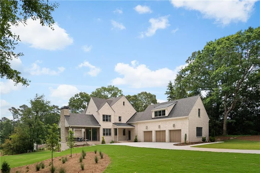 921 Heards Ferry Road, Sandy Springs, Georgia 30328, 5 Bedrooms Bedrooms, ,6 BathroomsBathrooms,Residential,Sold,921 Heards Ferry Road,7221034 921 Heards Ferry Road, Sandy Springs, Georgia 30328, 5 Bedrooms Bedrooms, ,6 BathroomsBathrooms,Residential,Sold,921 Heards Ferry Road,7221034