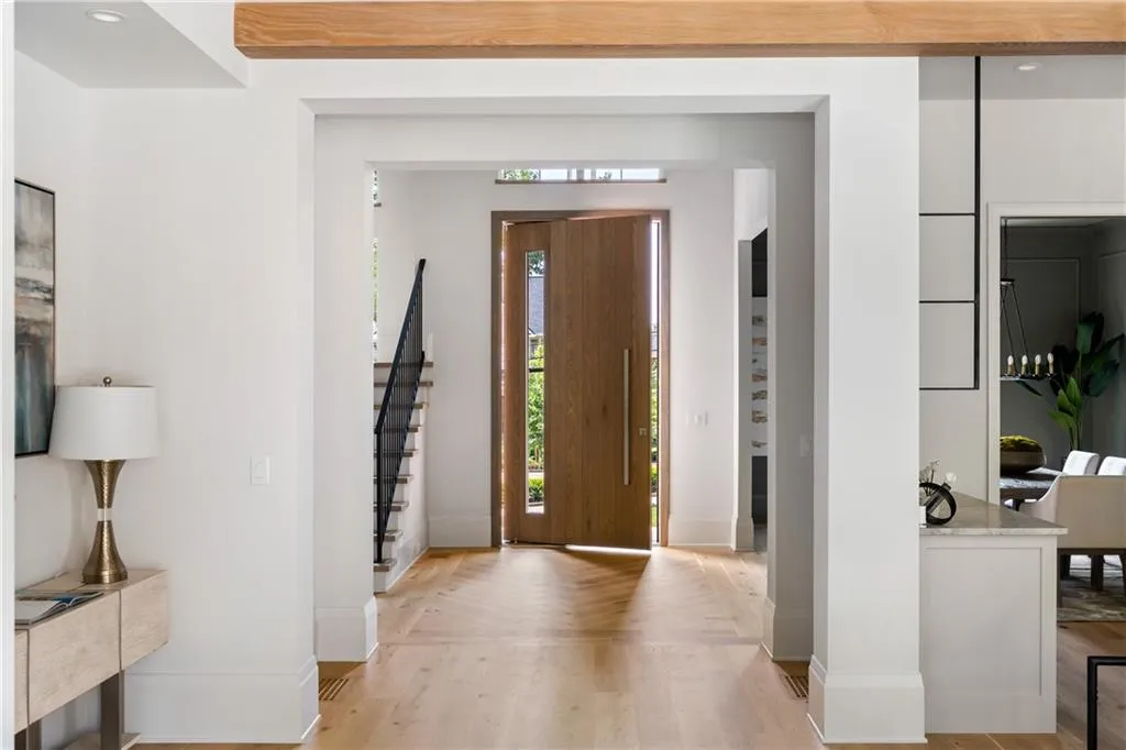 921 Heards Ferry Road, Sandy Springs, Georgia 30328, 5 Bedrooms Bedrooms, ,6 BathroomsBathrooms,Residential,Sold,921 Heards Ferry Road,7221034 921 Heards Ferry Road, Sandy Springs, Georgia 30328, 5 Bedrooms Bedrooms, ,6 BathroomsBathrooms,Residential,Sold,921 Heards Ferry Road,7221034