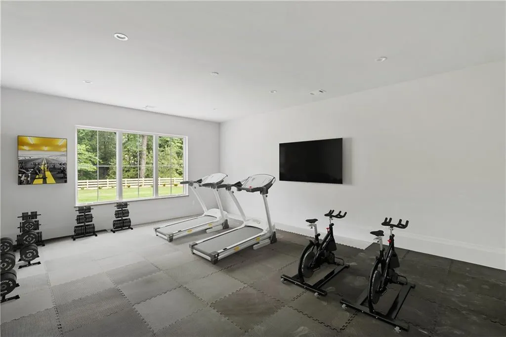 921 Heards Ferry Road, Sandy Springs, Georgia 30328, 5 Bedrooms Bedrooms, ,6 BathroomsBathrooms,Residential,Sold,921 Heards Ferry Road,7221034 921 Heards Ferry Road, Sandy Springs, Georgia 30328, 5 Bedrooms Bedrooms, ,6 BathroomsBathrooms,Residential,Sold,921 Heards Ferry Road,7221034