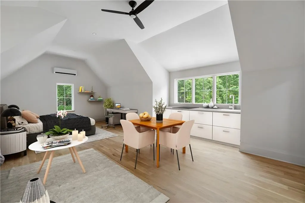 921 Heards Ferry Road, Sandy Springs, Georgia 30328, 5 Bedrooms Bedrooms, ,6 BathroomsBathrooms,Residential,Sold,921 Heards Ferry Road,7221034 921 Heards Ferry Road, Sandy Springs, Georgia 30328, 5 Bedrooms Bedrooms, ,6 BathroomsBathrooms,Residential,Sold,921 Heards Ferry Road,7221034