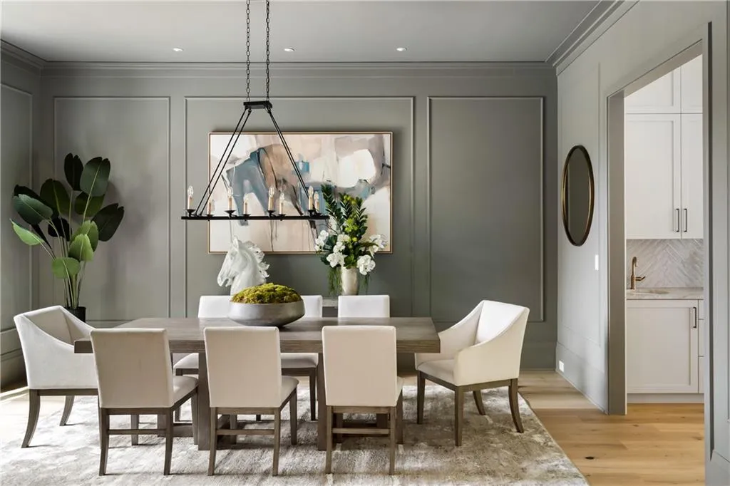 921 Heards Ferry Road, Sandy Springs, Georgia 30328, 5 Bedrooms Bedrooms, ,6 BathroomsBathrooms,Residential,Sold,921 Heards Ferry Road,7221034 921 Heards Ferry Road, Sandy Springs, Georgia 30328, 5 Bedrooms Bedrooms, ,6 BathroomsBathrooms,Residential,Sold,921 Heards Ferry Road,7221034