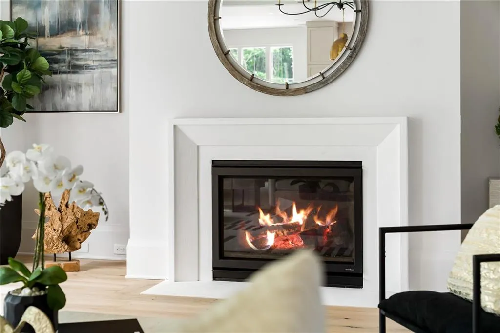 921 Heards Ferry Road, Sandy Springs, Georgia 30328, 5 Bedrooms Bedrooms, ,6 BathroomsBathrooms,Residential,Sold,921 Heards Ferry Road,7221034 921 Heards Ferry Road, Sandy Springs, Georgia 30328, 5 Bedrooms Bedrooms, ,6 BathroomsBathrooms,Residential,Sold,921 Heards Ferry Road,7221034