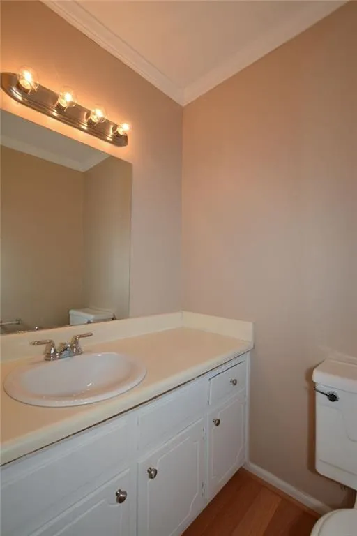 5640 Kingsport Drive, Sandy Springs, Georgia 30342, 2 Bedrooms Bedrooms, ,1 BathroomBathrooms,Residential,Sold,5640 Kingsport Drive,6072626