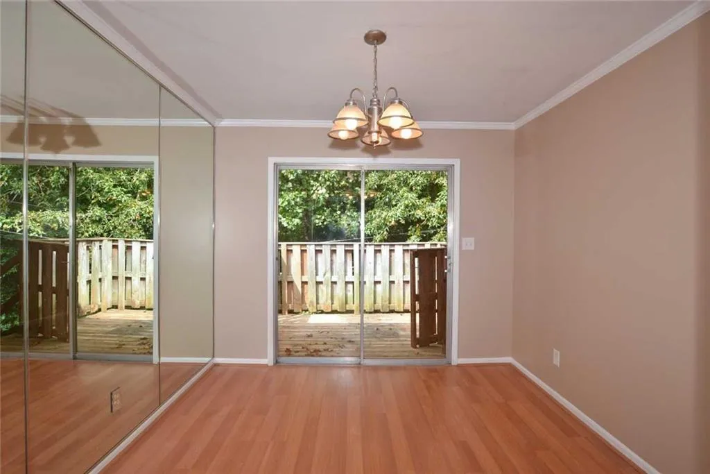 5640 Kingsport Drive, Sandy Springs, Georgia 30342, 2 Bedrooms Bedrooms, ,1 BathroomBathrooms,Residential,Sold,5640 Kingsport Drive,6072626