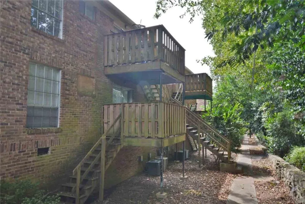 5640 Kingsport Drive, Sandy Springs, Georgia 30342, 2 Bedrooms Bedrooms, ,1 BathroomBathrooms,Residential,Sold,5640 Kingsport Drive,6072626